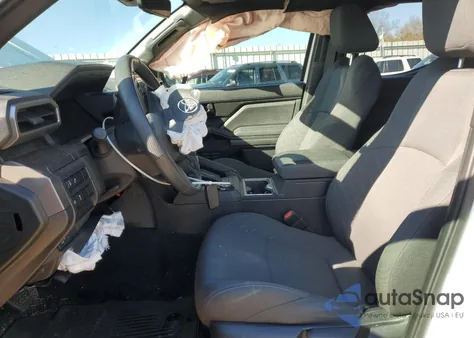 2024 Toyota Tacoma Double Cab z USA, uszkodzony, nr VIN 3TYLB5JNXRT019829